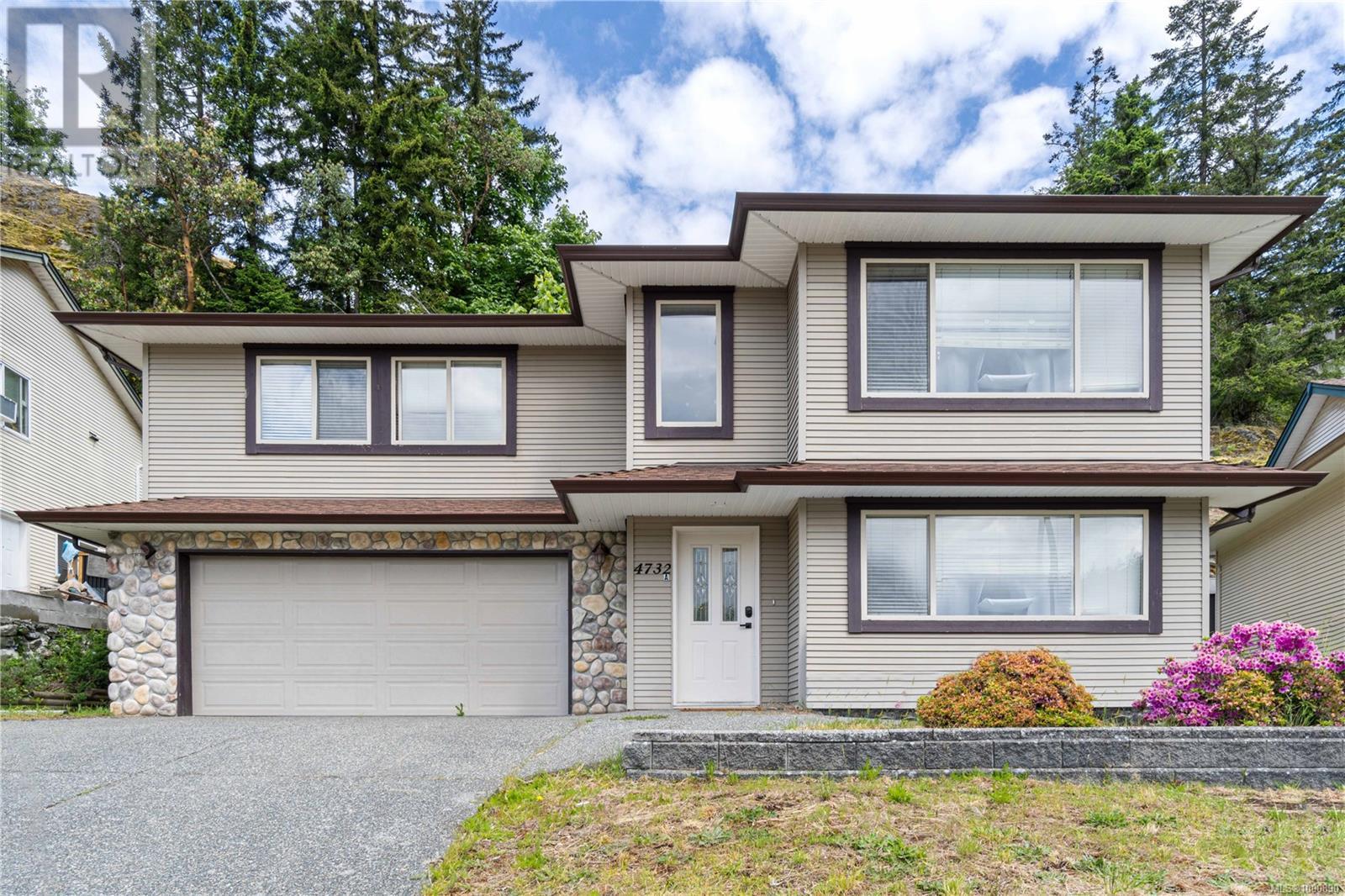 4732 FAIRBROOK CRES