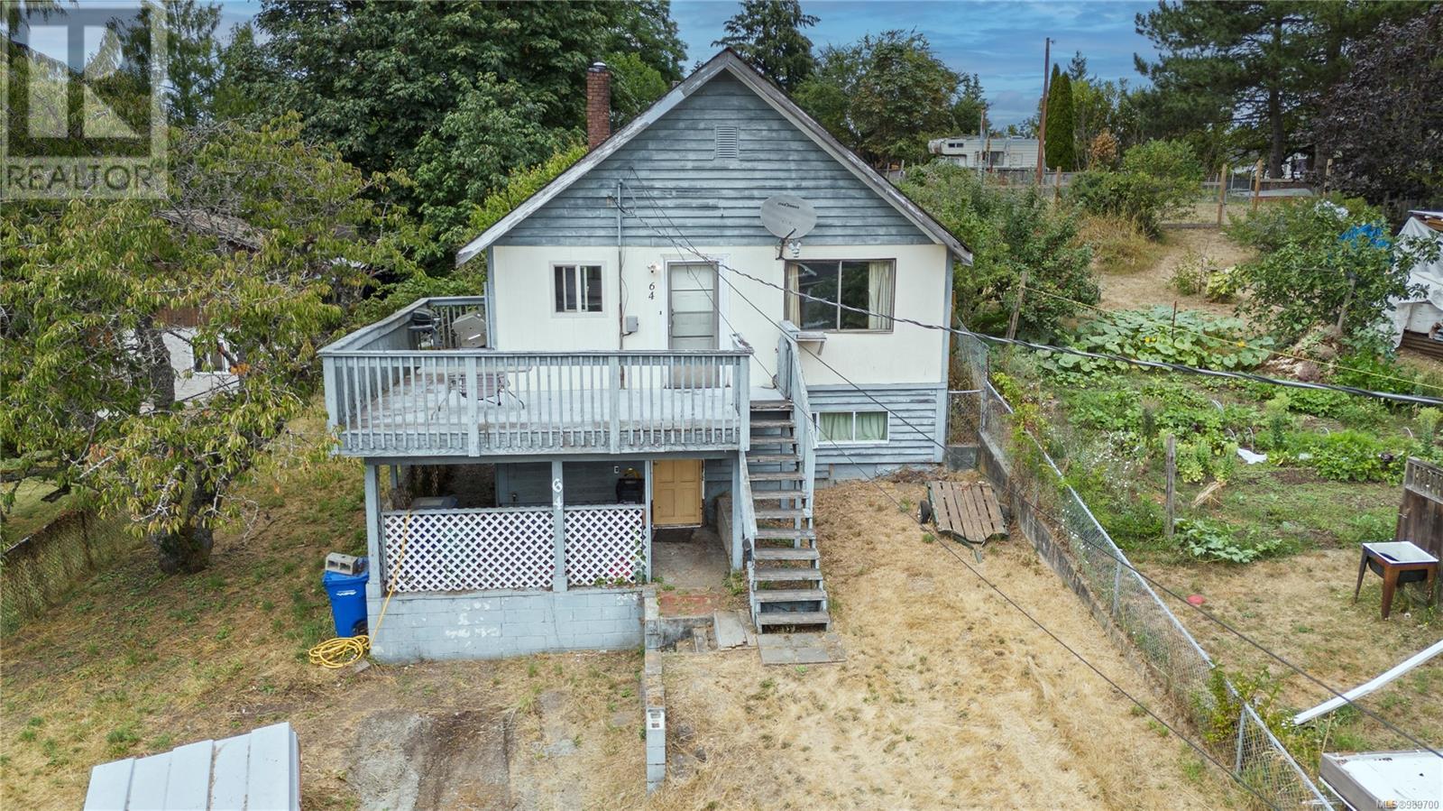 64 RAINER ST