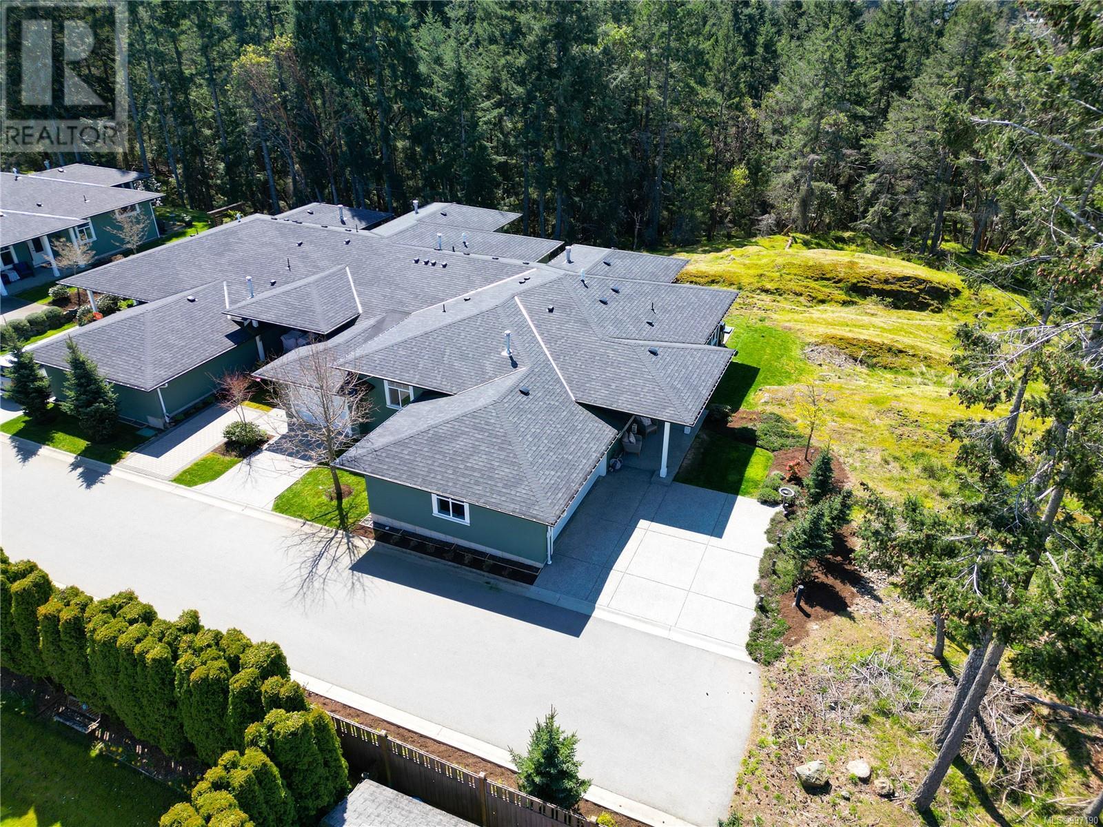 5021 CURRIE PL