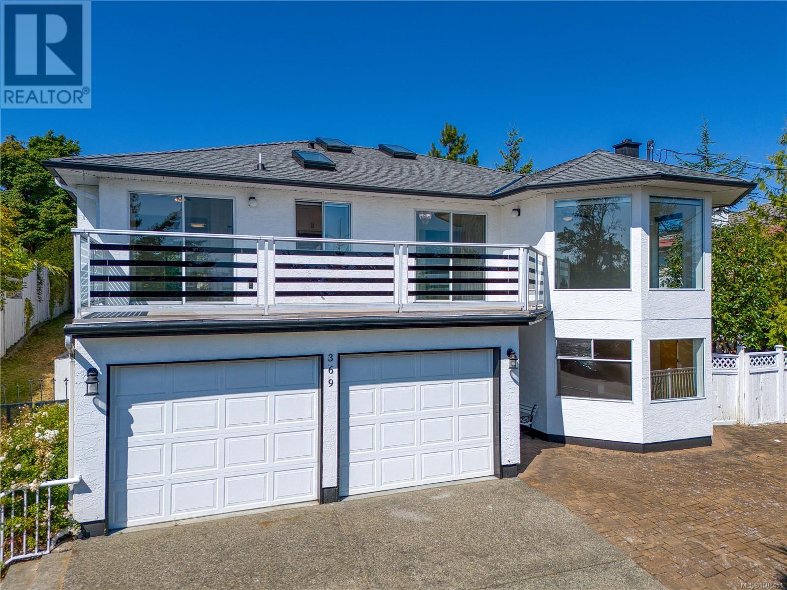 369 TRINITY DR