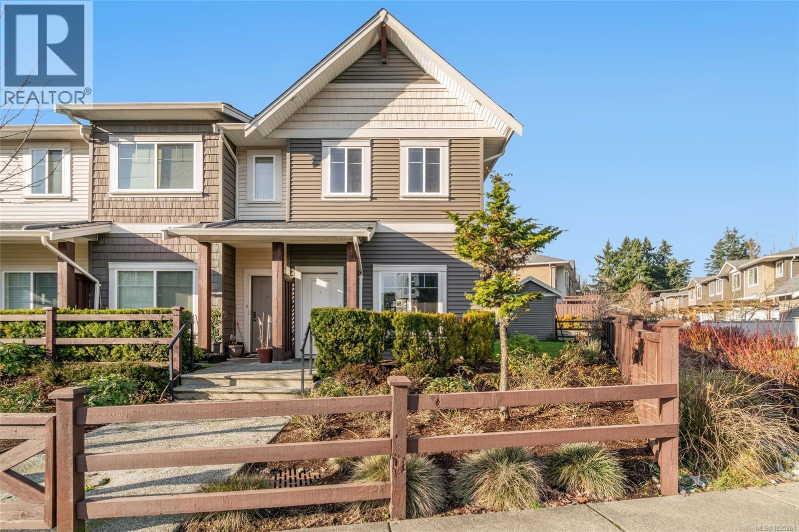 149 1720 DUFFERIN CRES