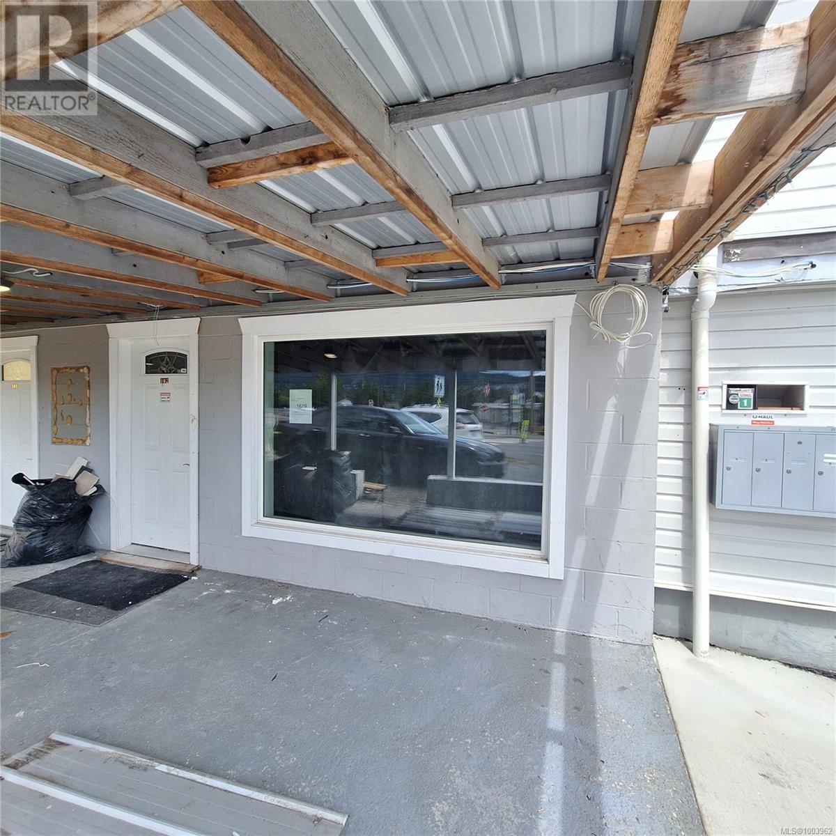 102 1619 TOWNSITE RD