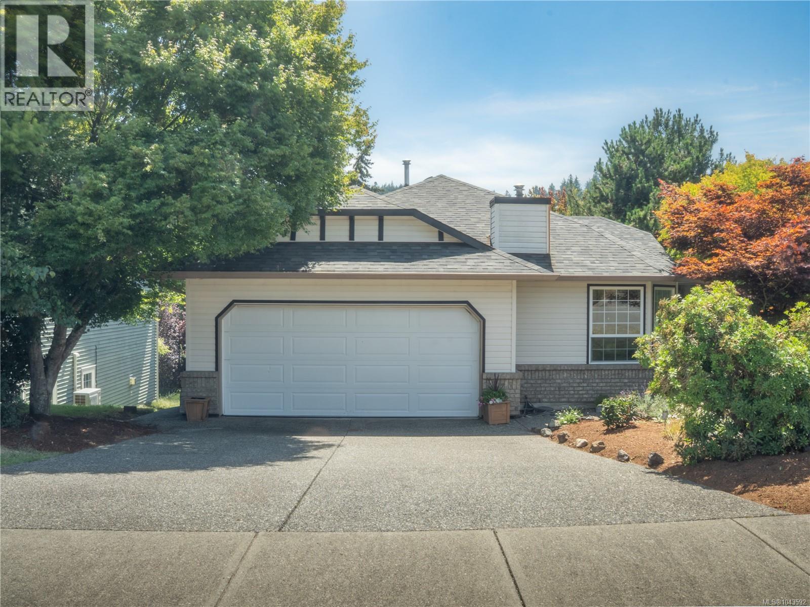 4796 VISTA VIEW CRES