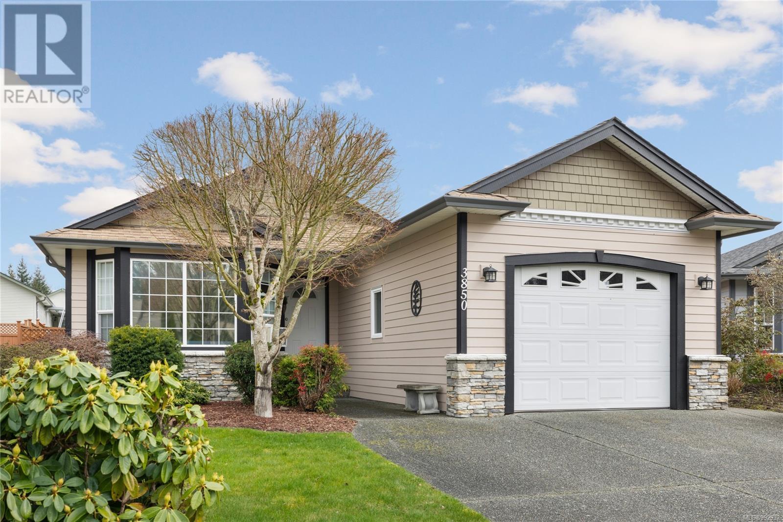 3850 MIMOSA DR