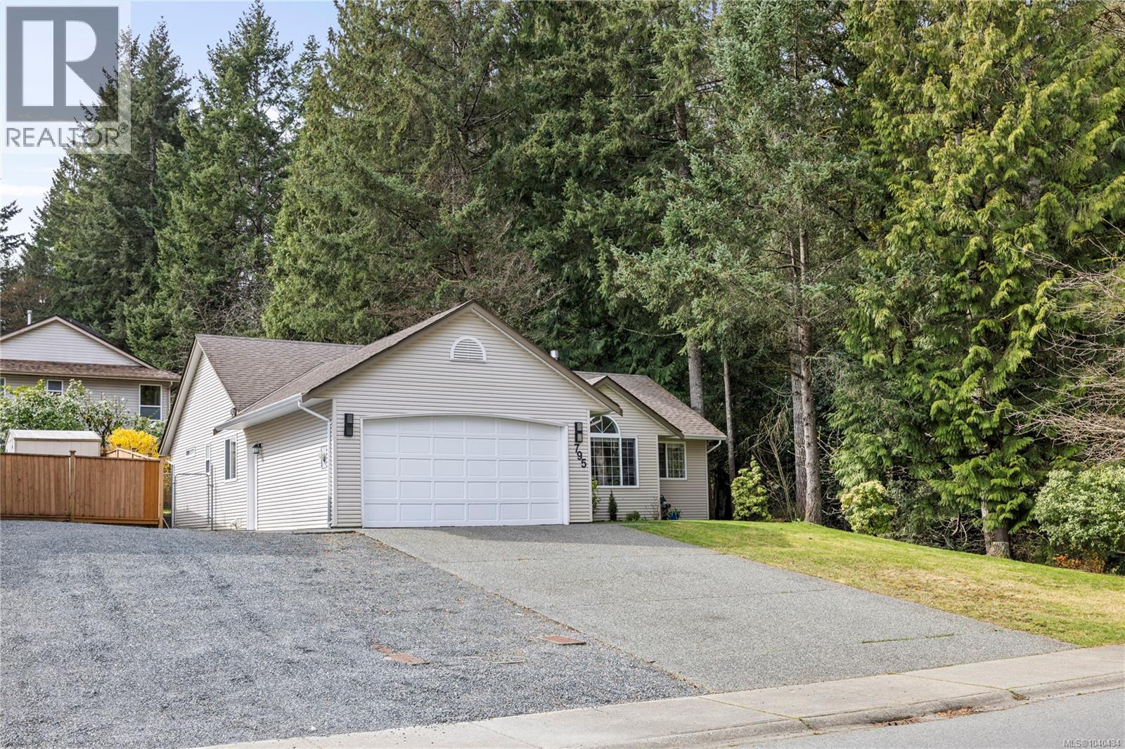 795 SOUTHLAND WAY