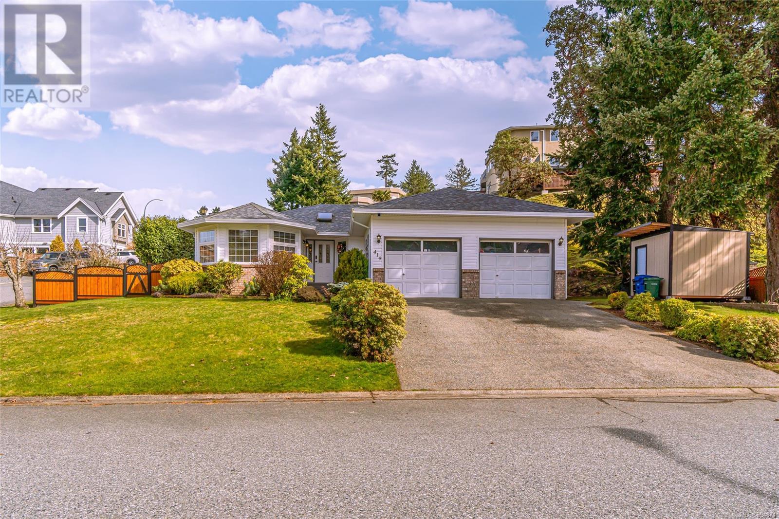 419 NOTTINGHAM DR