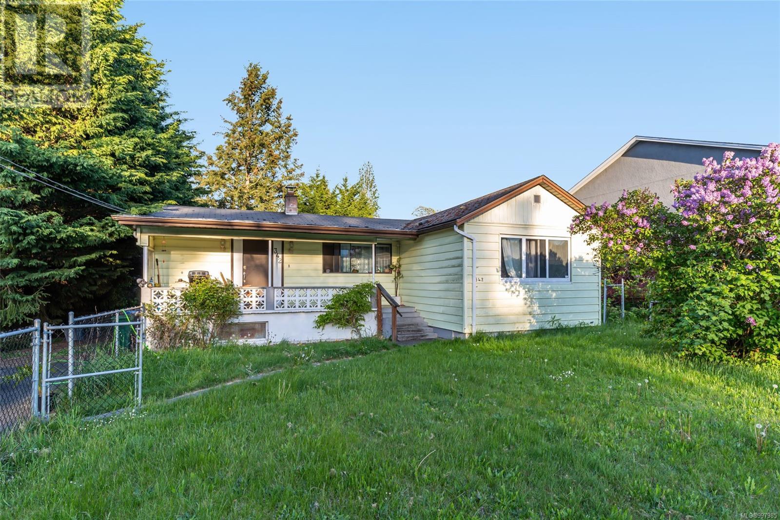 342 SHEPHERD AVE