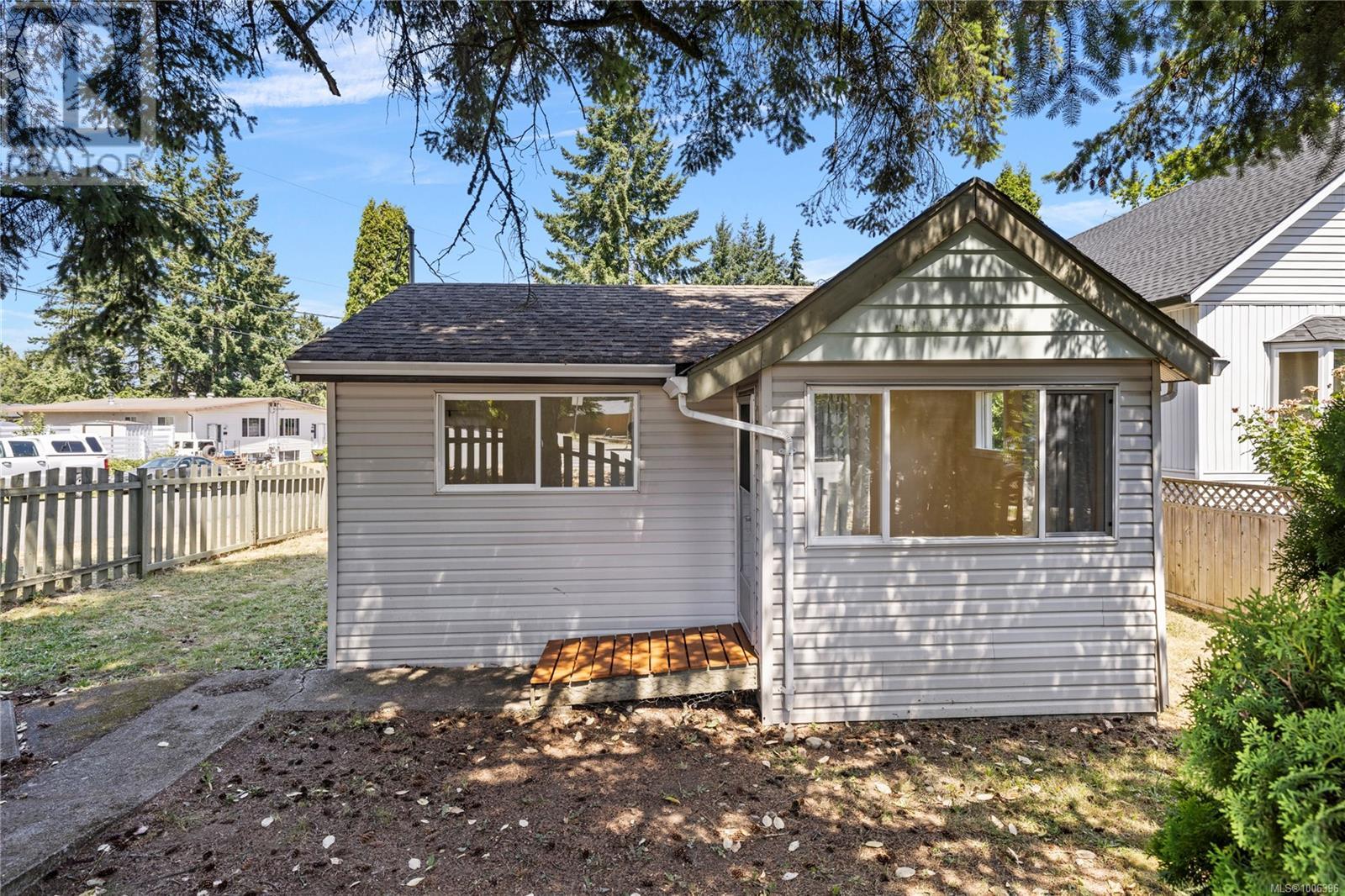 1190 TOWNSITE RD