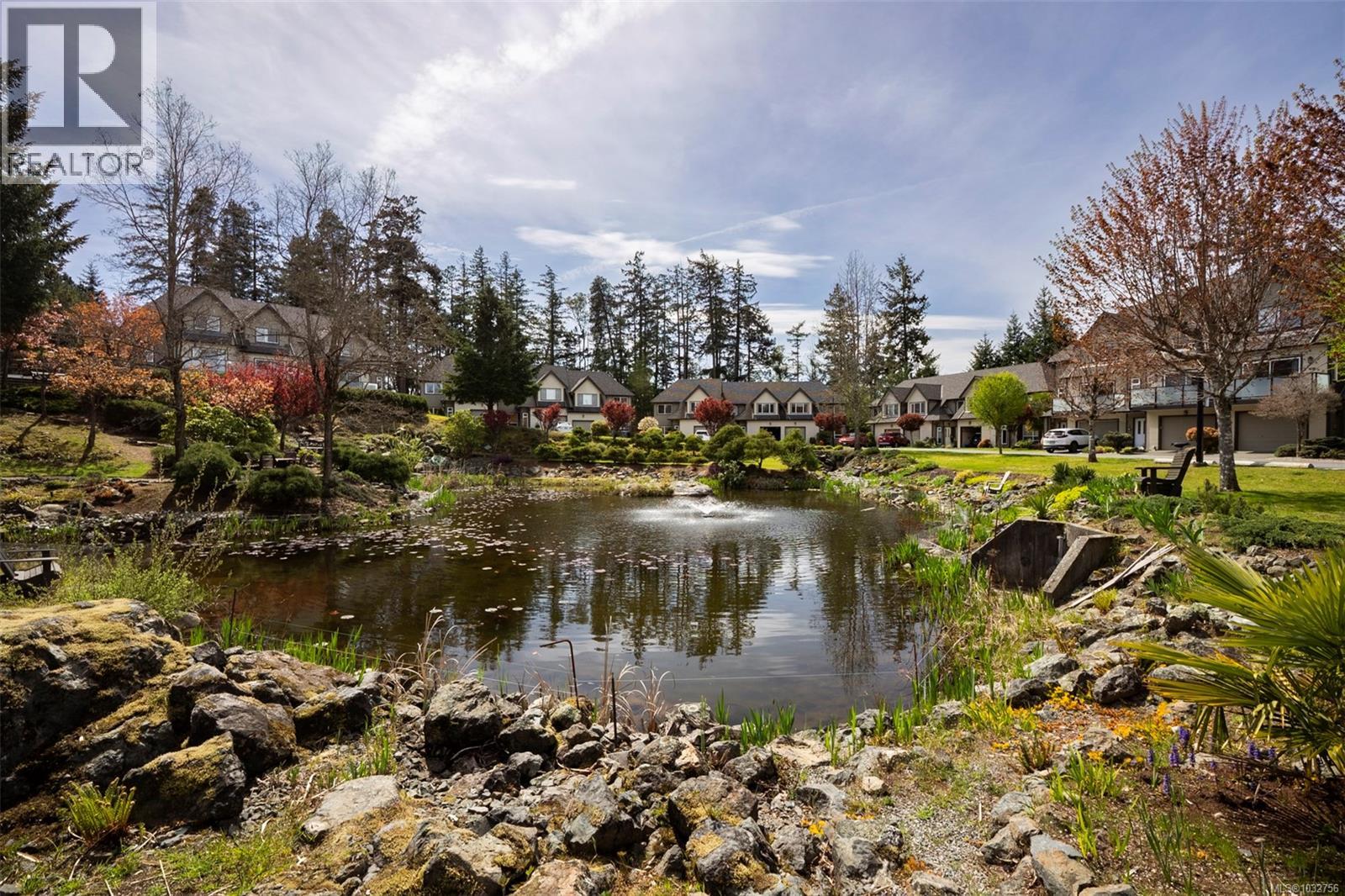 3395 MARIPOSA DR