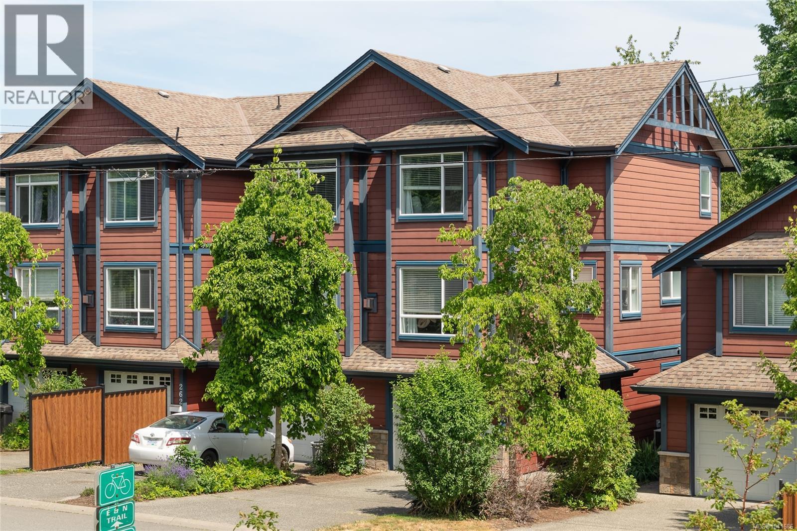 254 CALEDONIA AVE