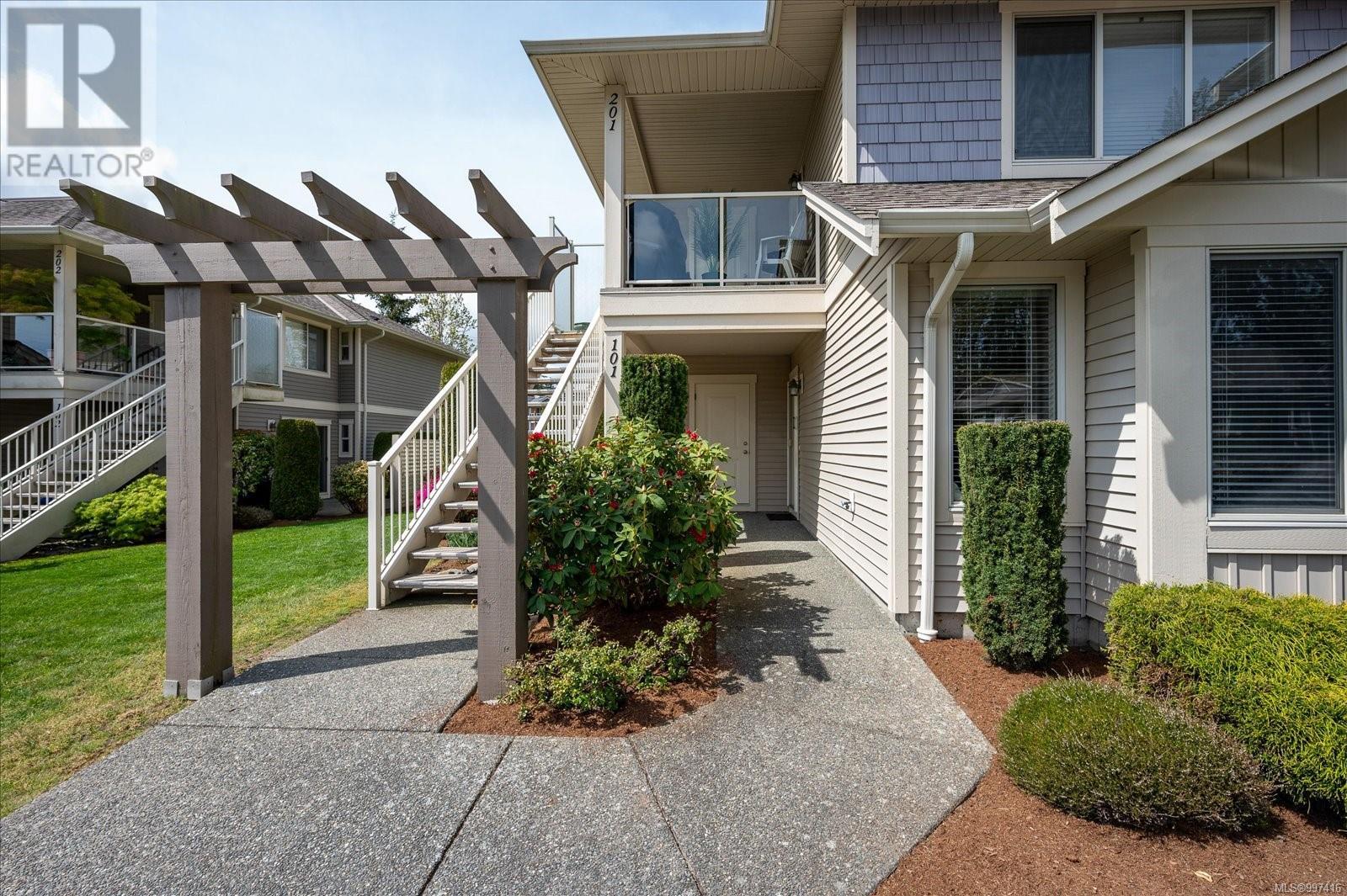 101 5955 KADEN PL