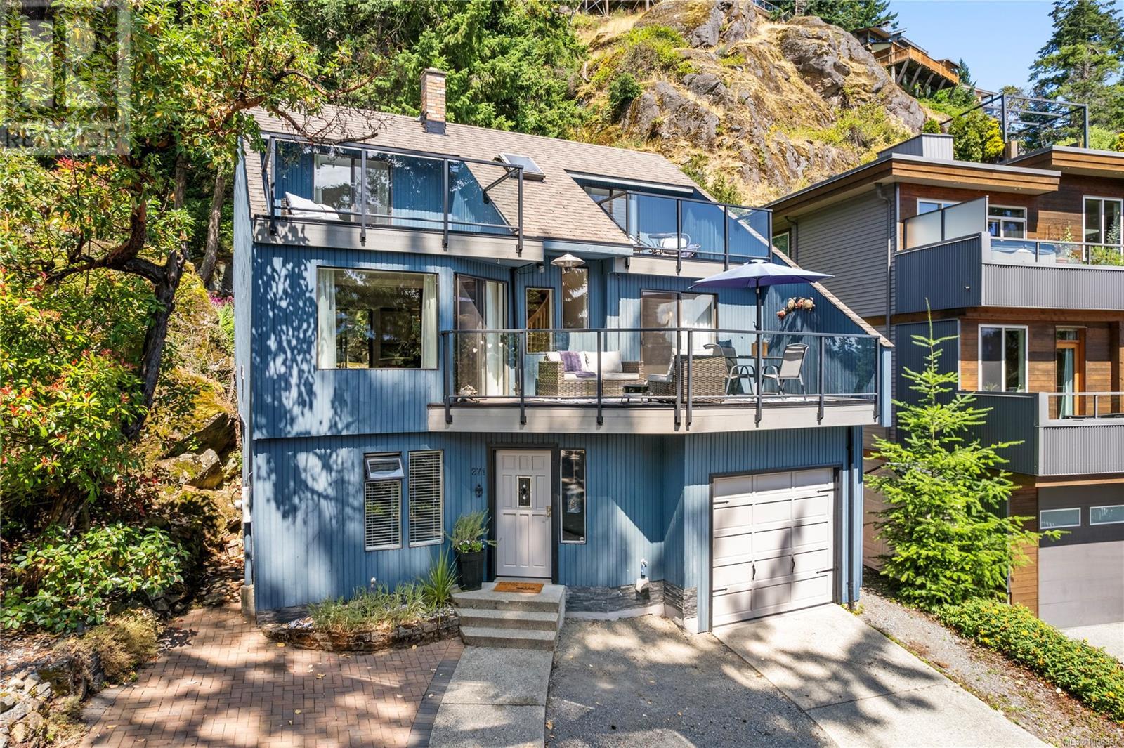271 WOODHAVEN DR