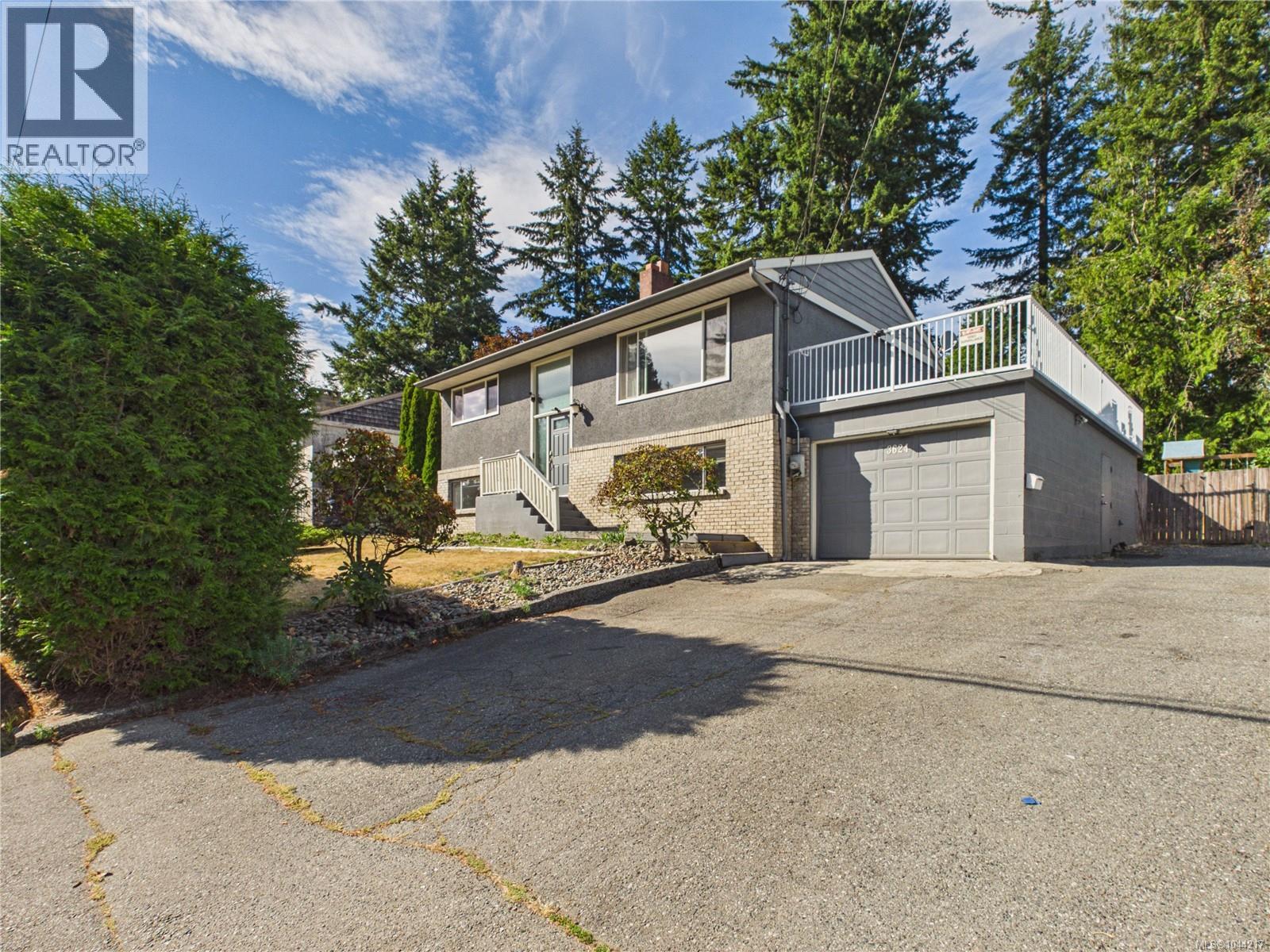 3624 UPLANDS DR