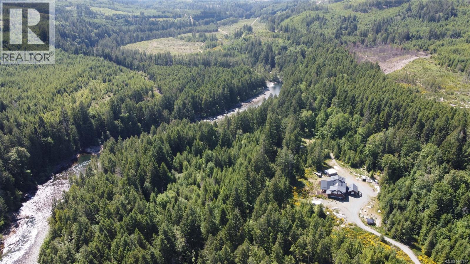 2745 NANAIMO RIVER RD