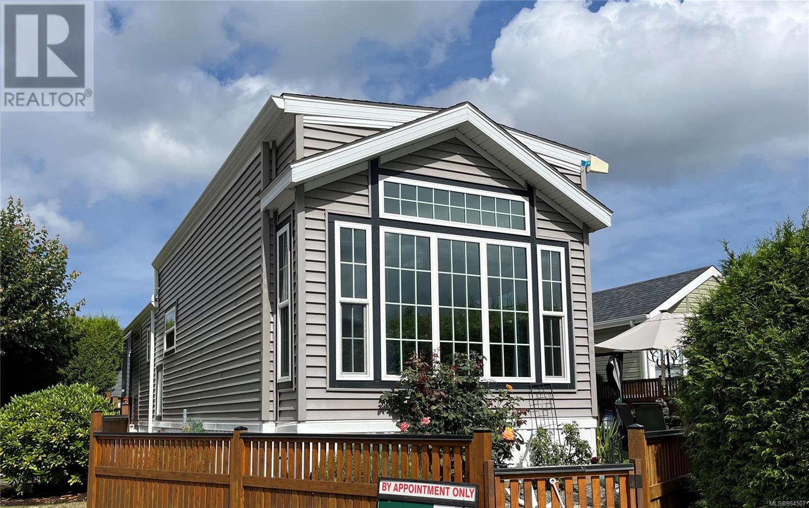 83 1142 WOSS LAKE DR