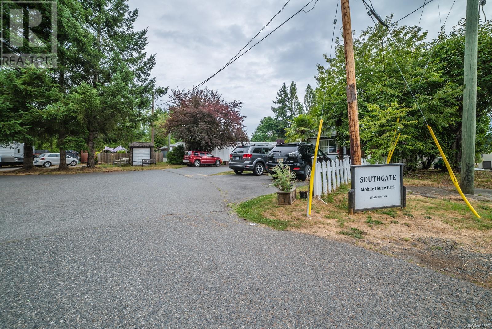 1226 LAWLOR RD