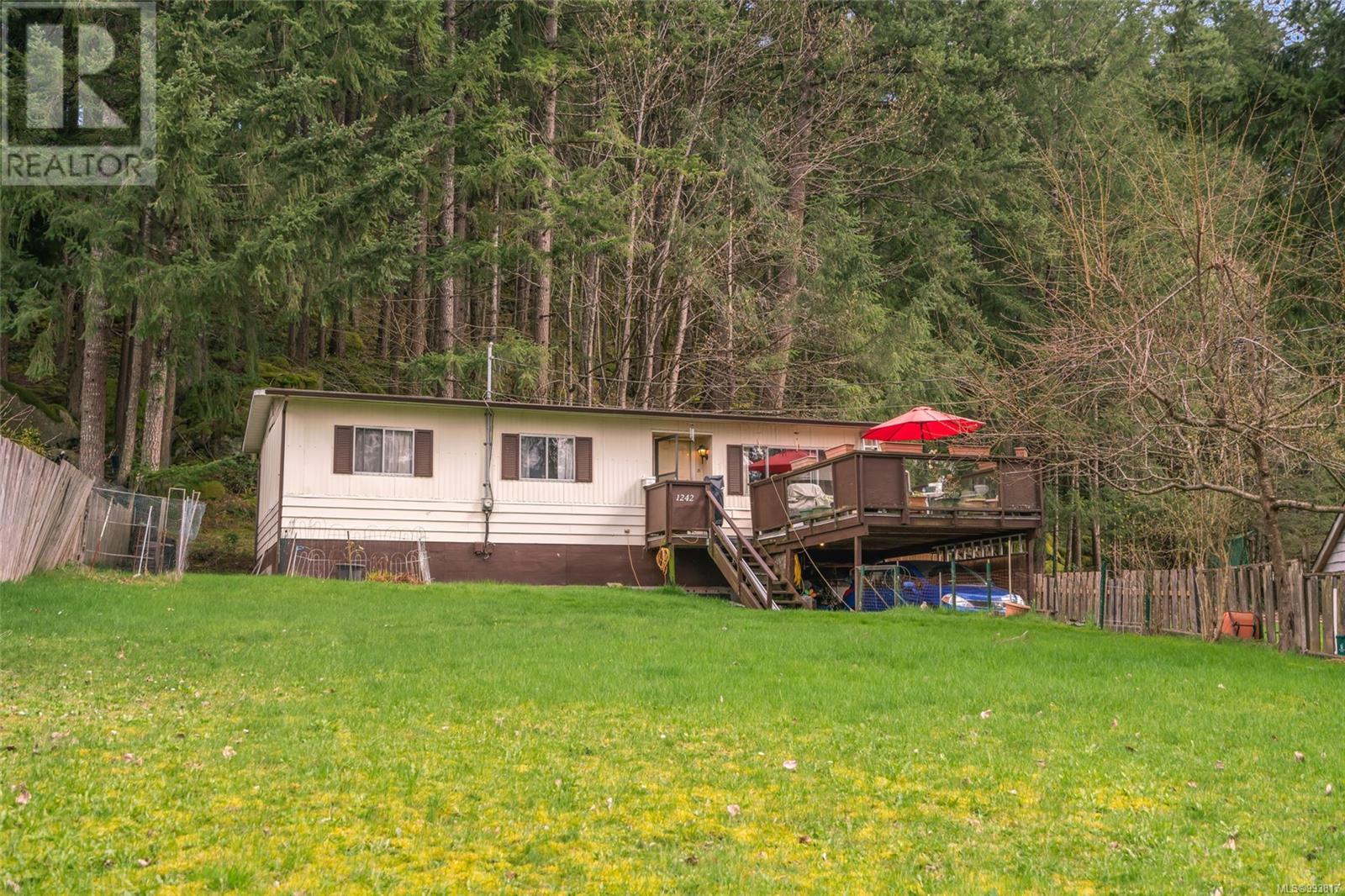 1242 NANAIMO LAKES RD