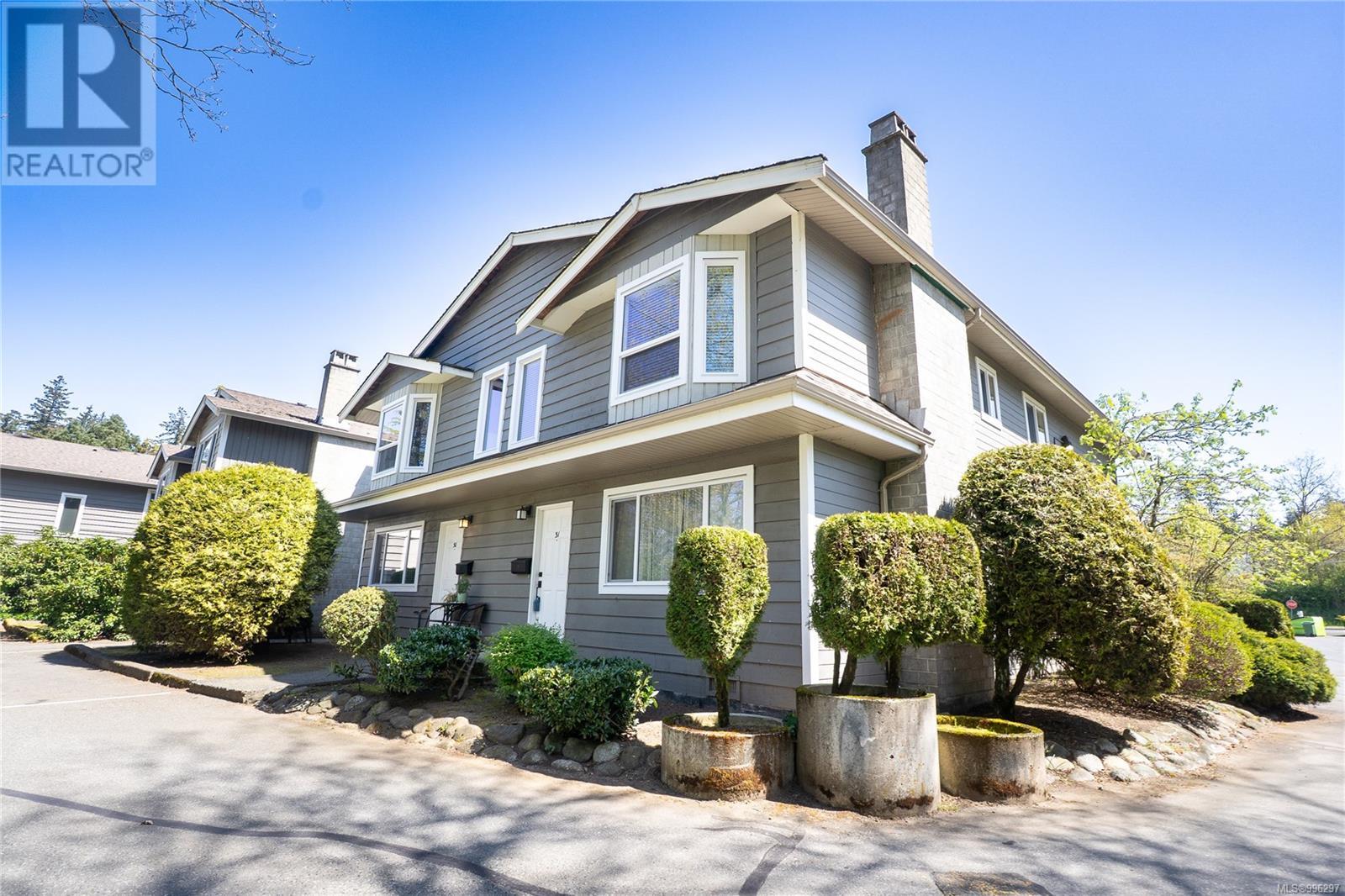 31 211 BUTTERTUBS PL