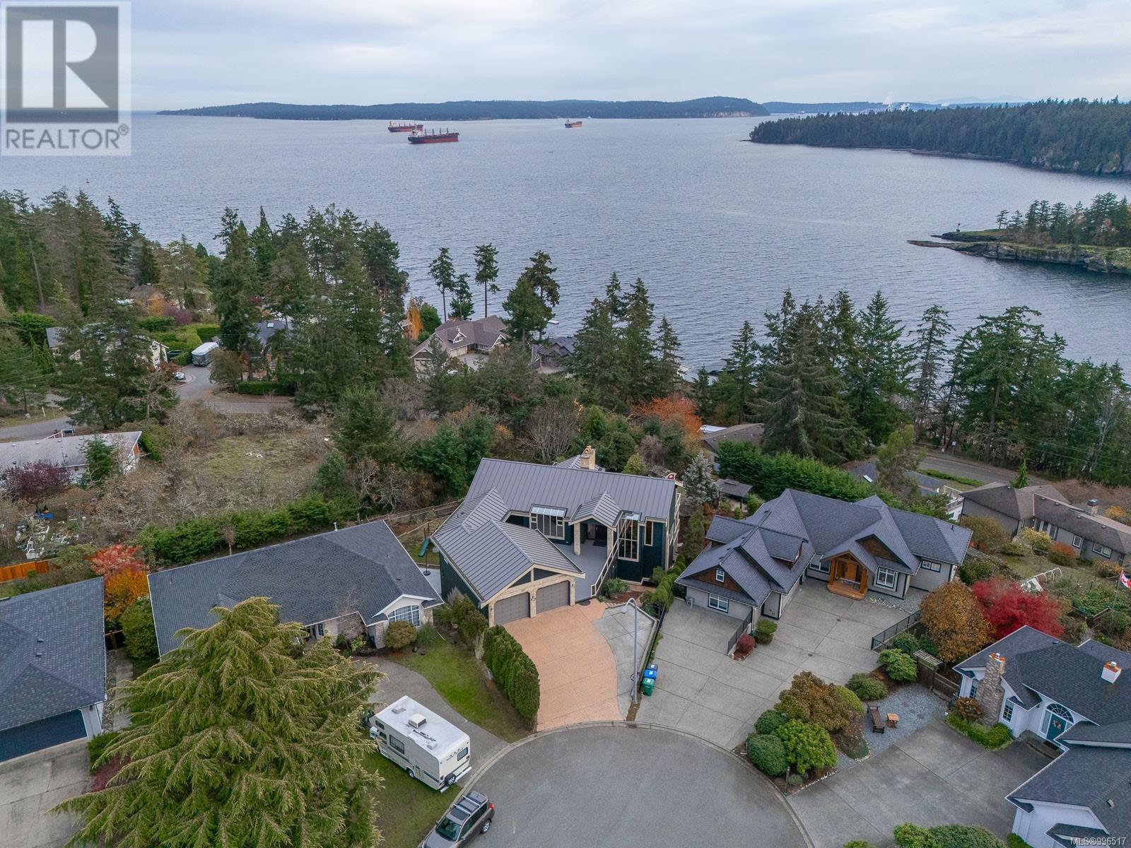 3279 SHEARWATER DR