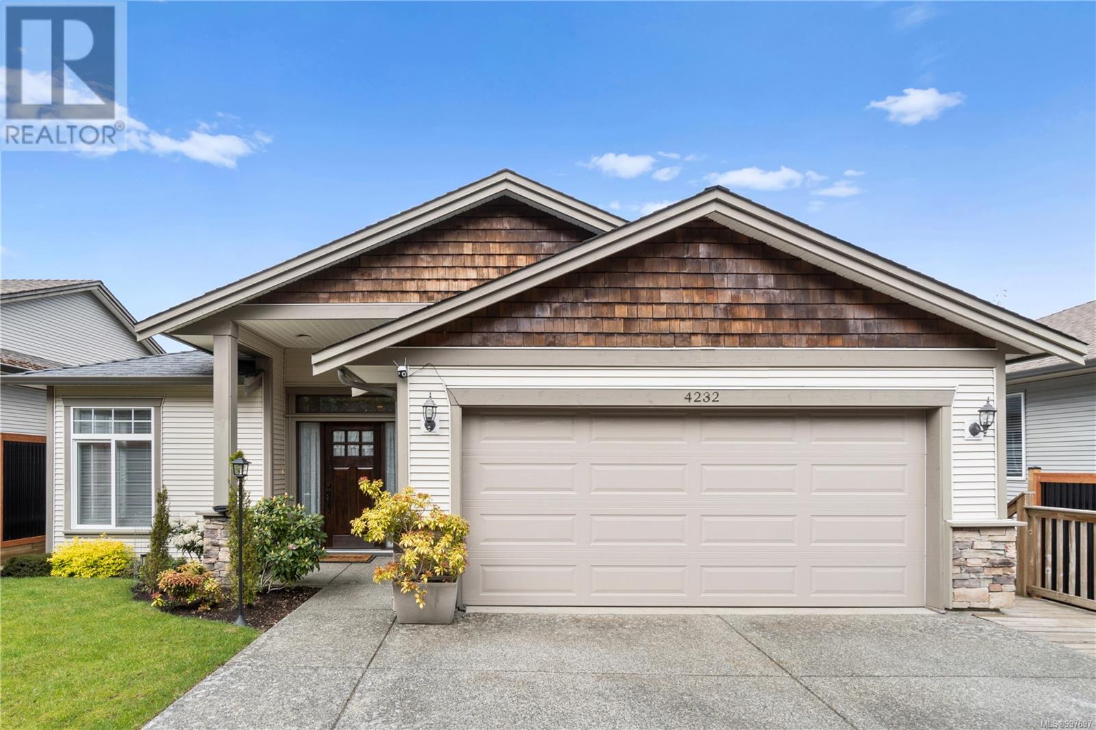 4232 GULFVIEW DR