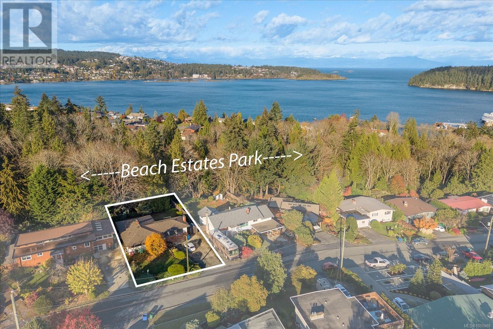 950 BEACH DR