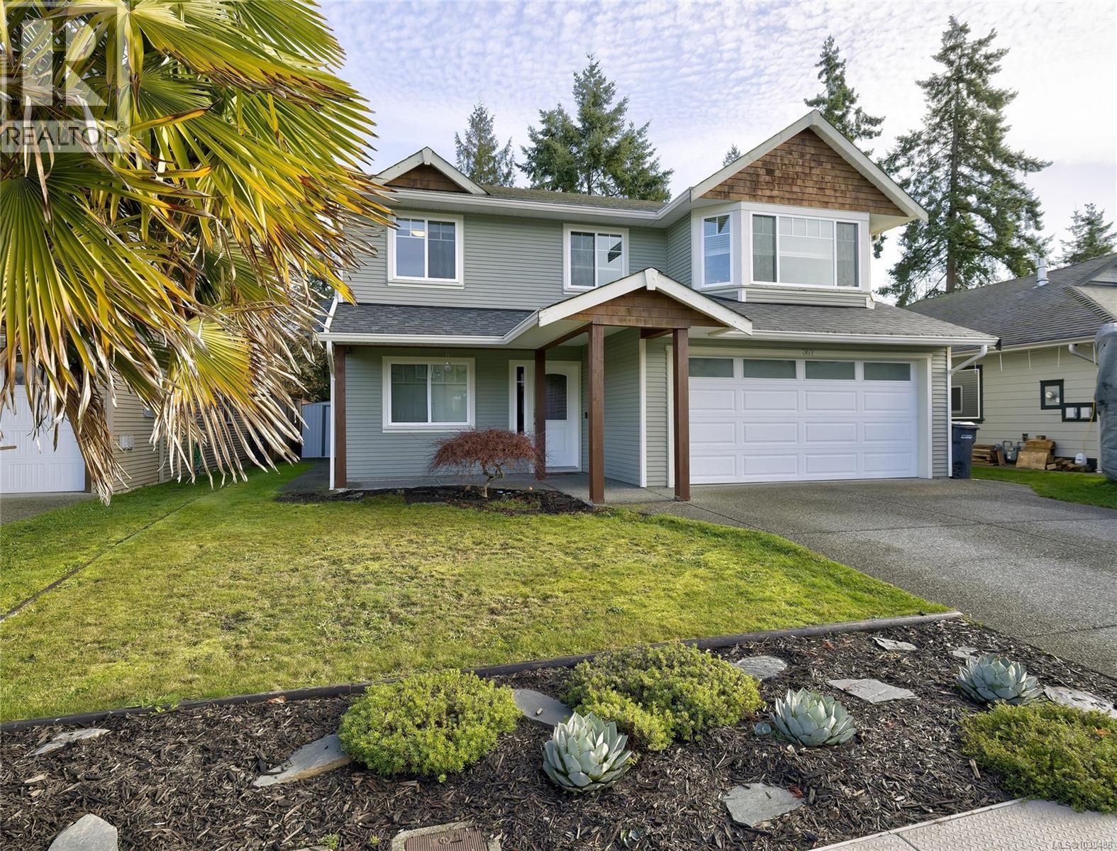 367 APPLEWOOD CRES