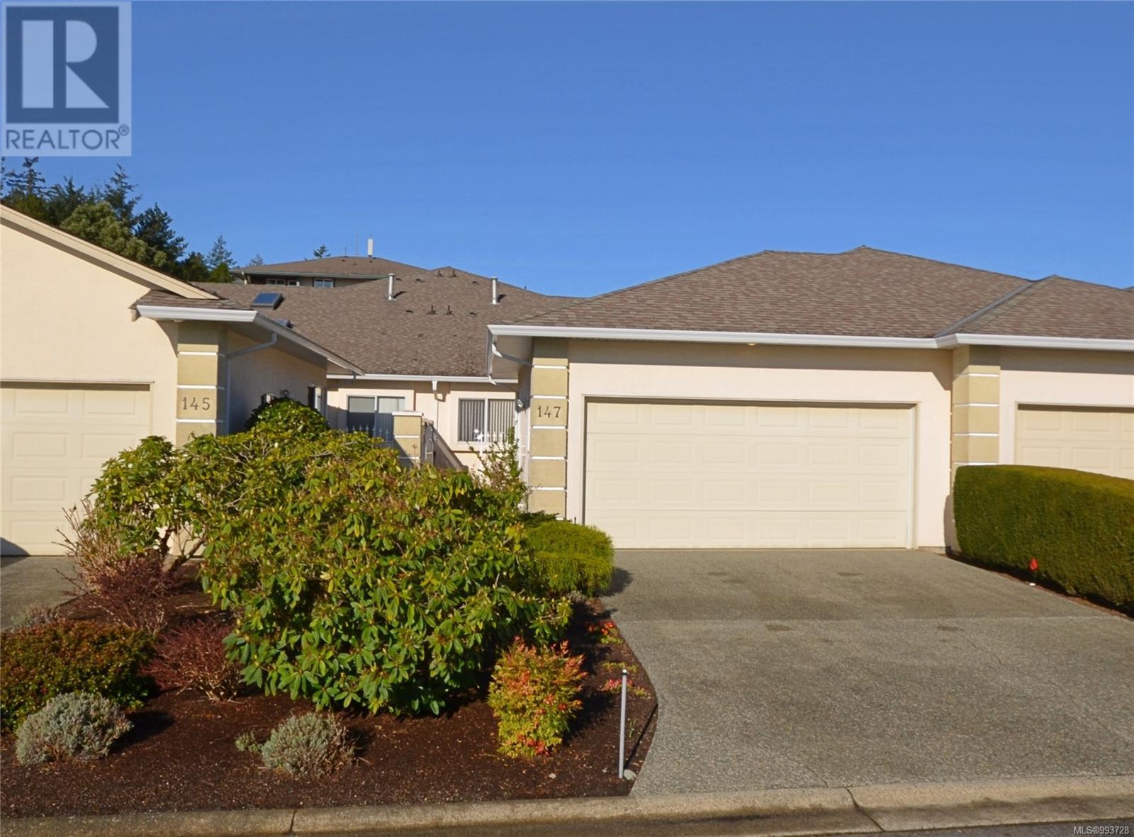147 OCEAN WALK DR
