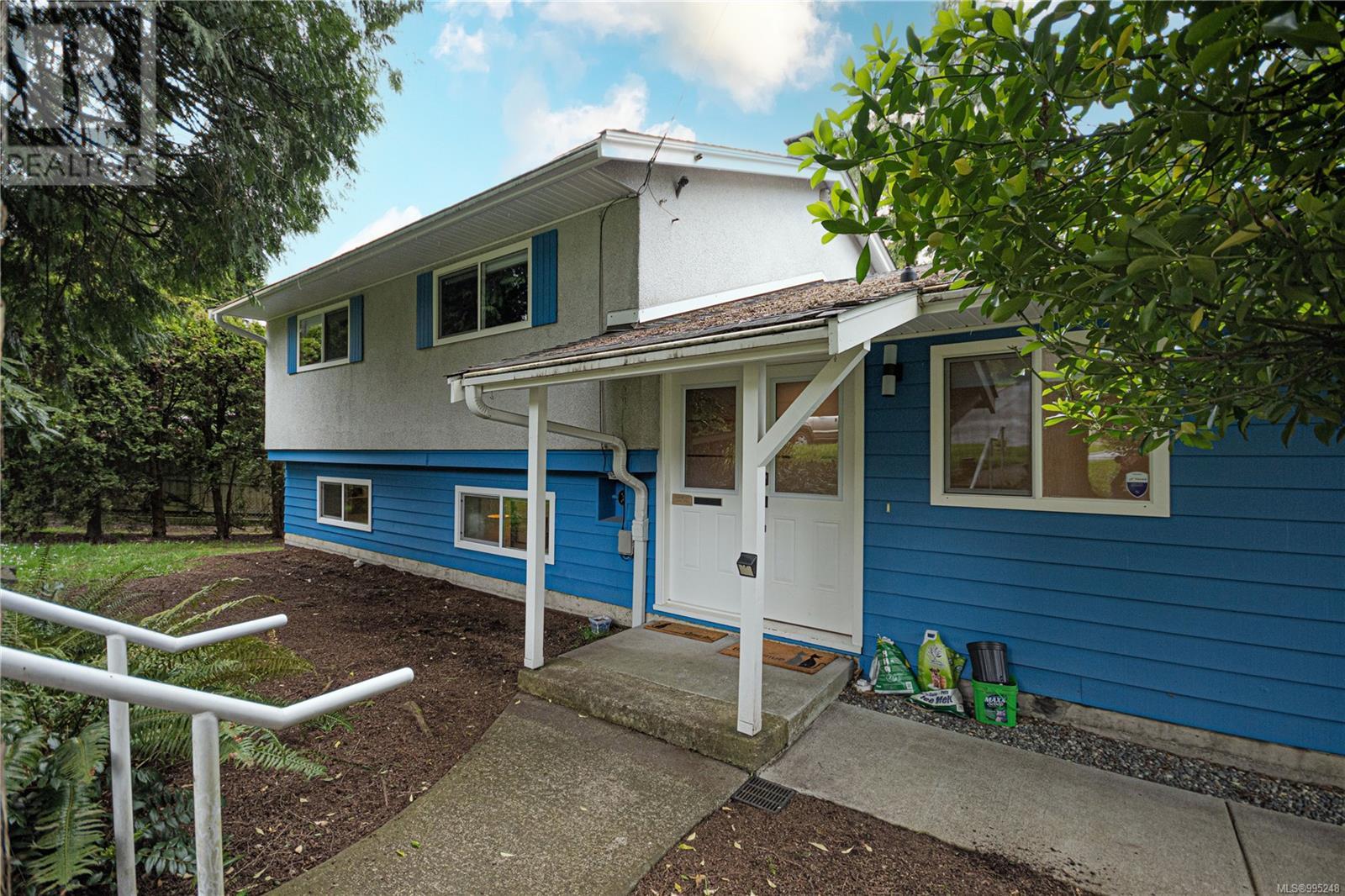 194 EMERY WAY