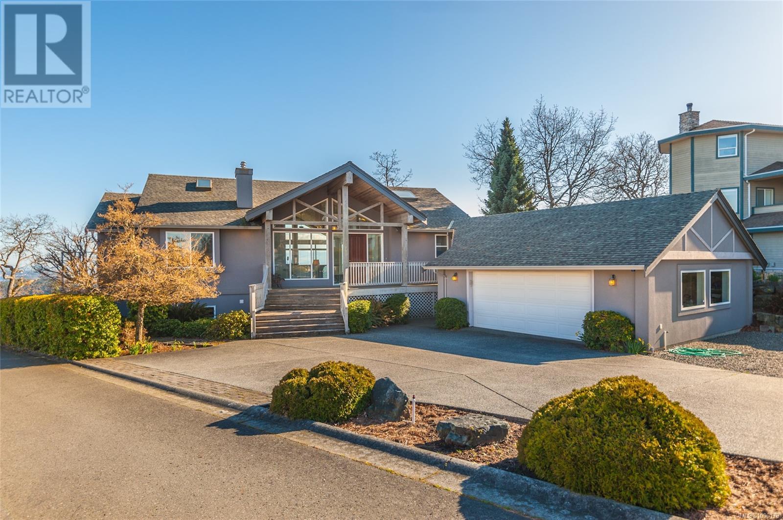 3748 GLEN OAKS DR