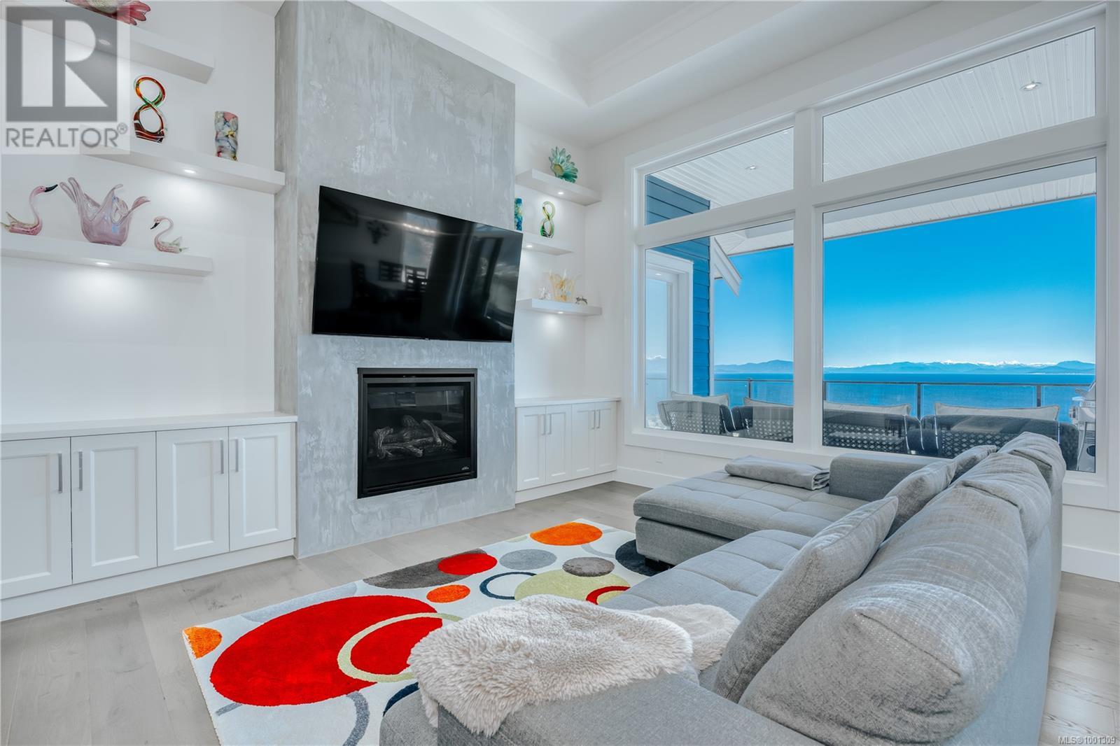 138 ROYAL PACIFIC WAY