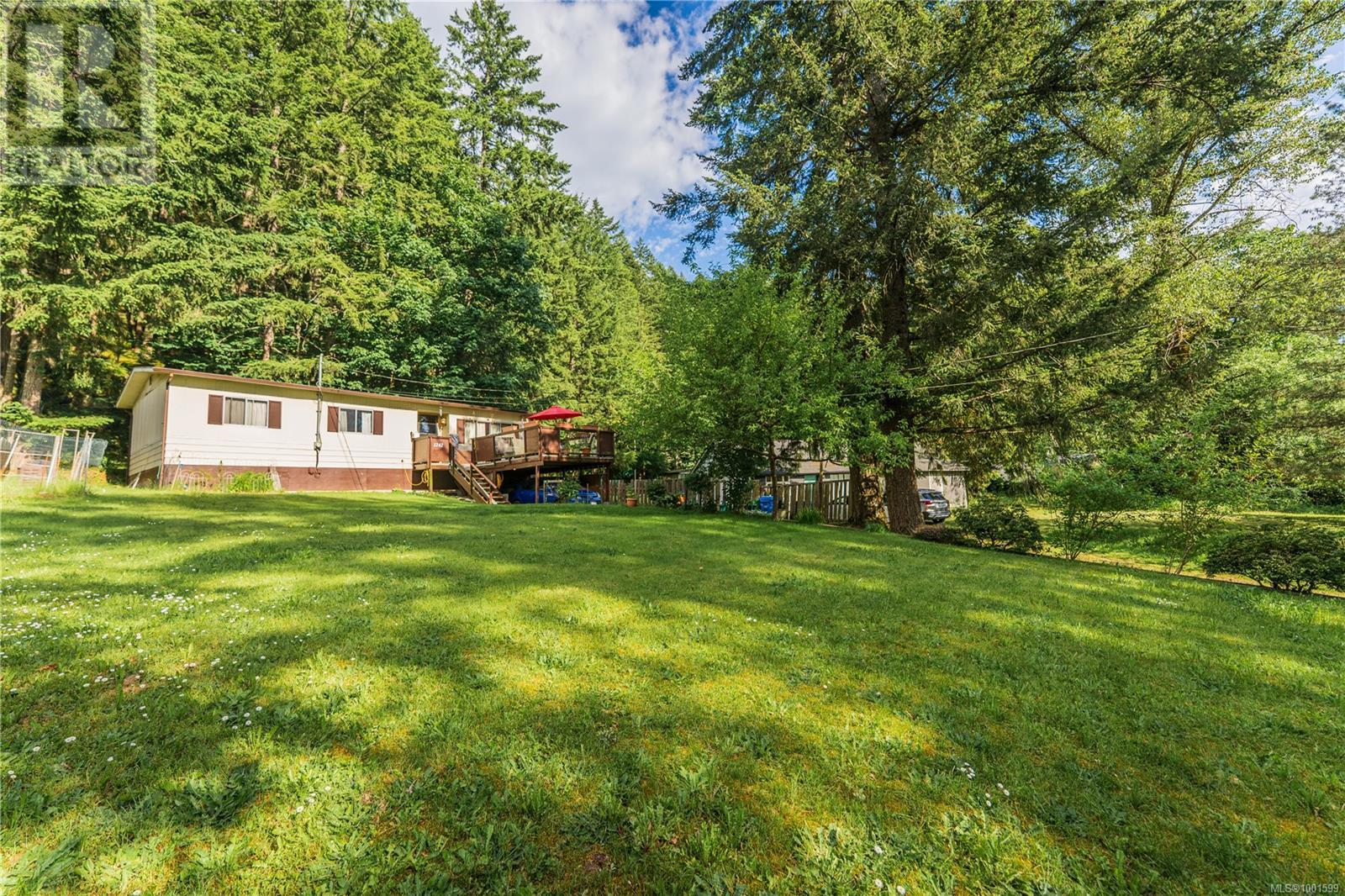 1242 NANAIMO LAKES RD