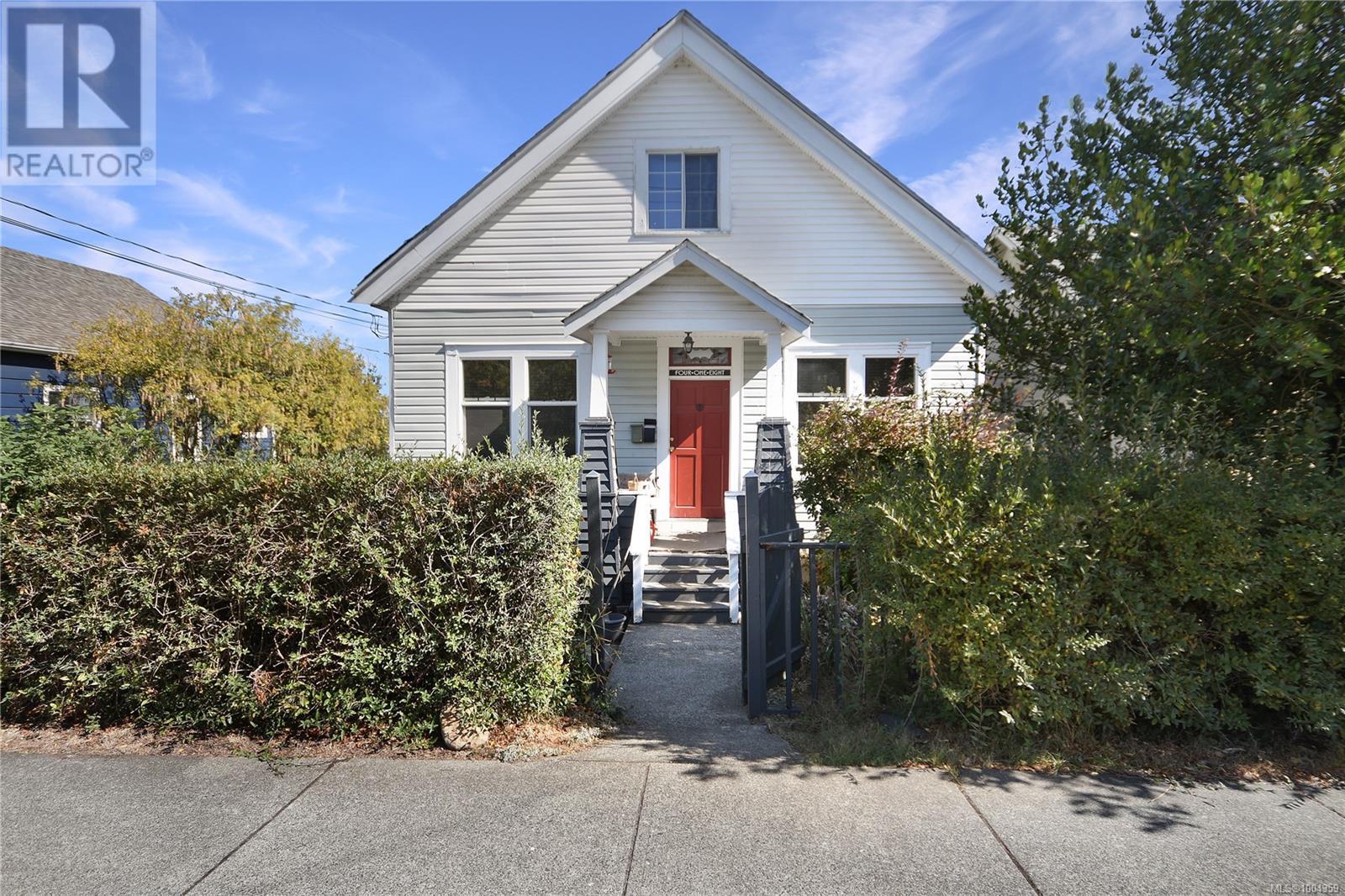 418 KENNEDY ST