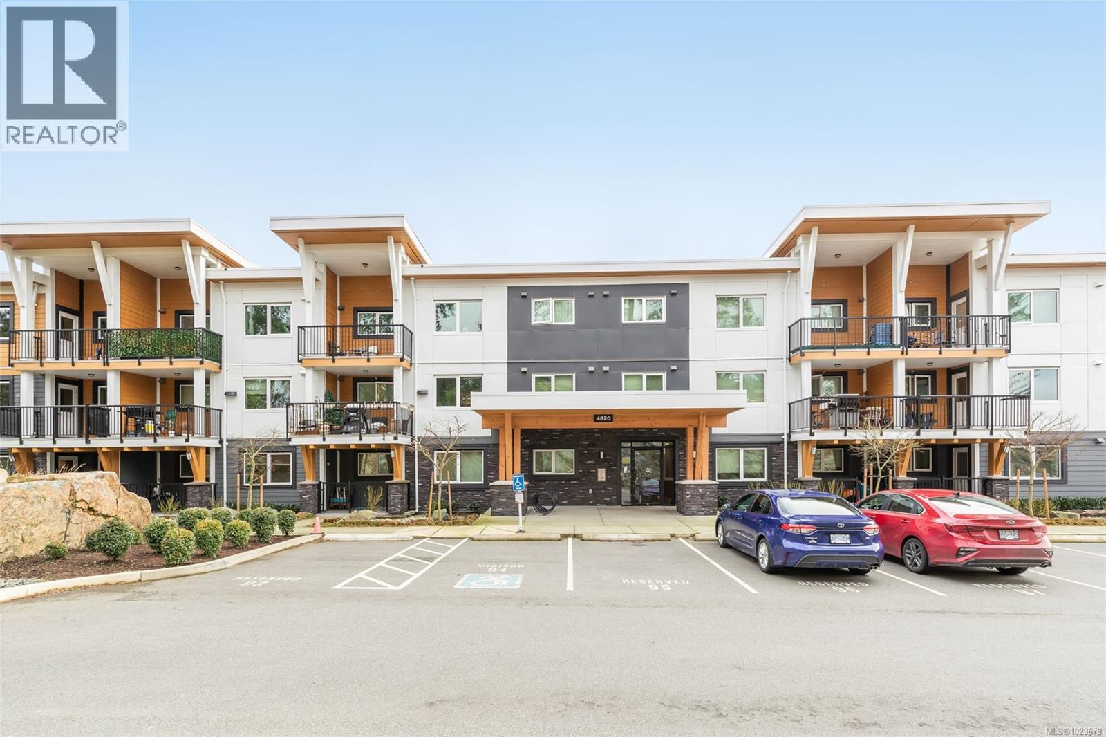 311 4820 CEDAR RIDGE PL