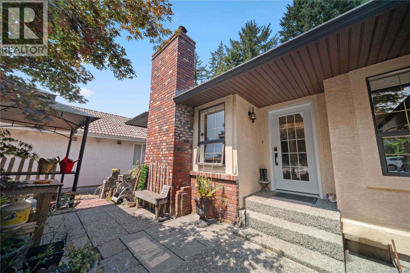 5334 GEORGIAVIEW CRES