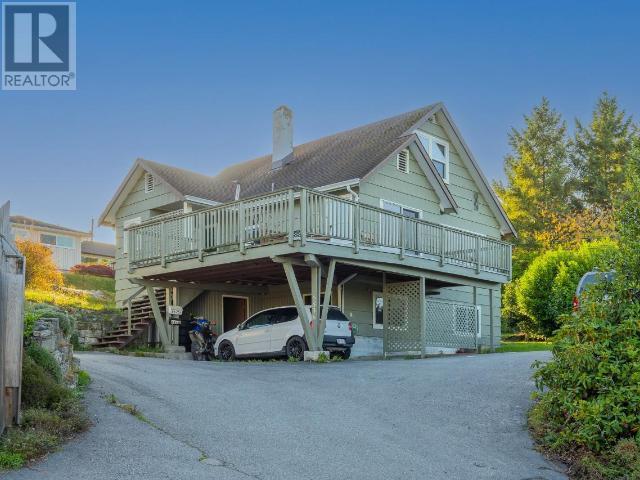 6836 BURNABY STREET POWELL RIVER home for sale