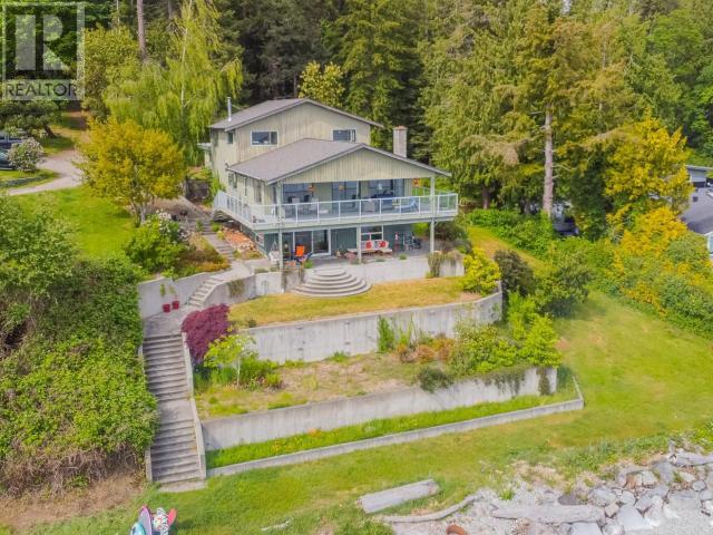 4129 HIGHWAY 101 POWELL RIVER home for sale