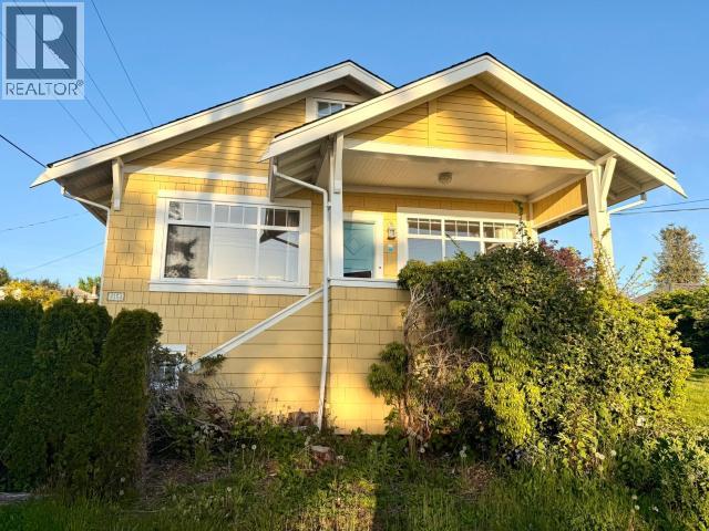 4154 MARINE AVE POWELL RIVER home for sale