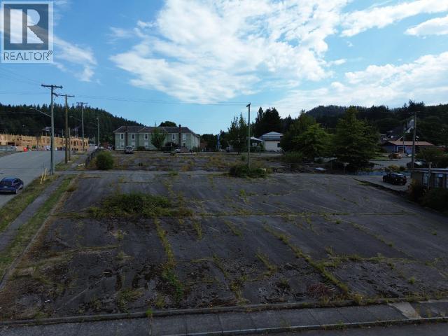 6231 WALNUT STREET POWELL RIVER home for sale