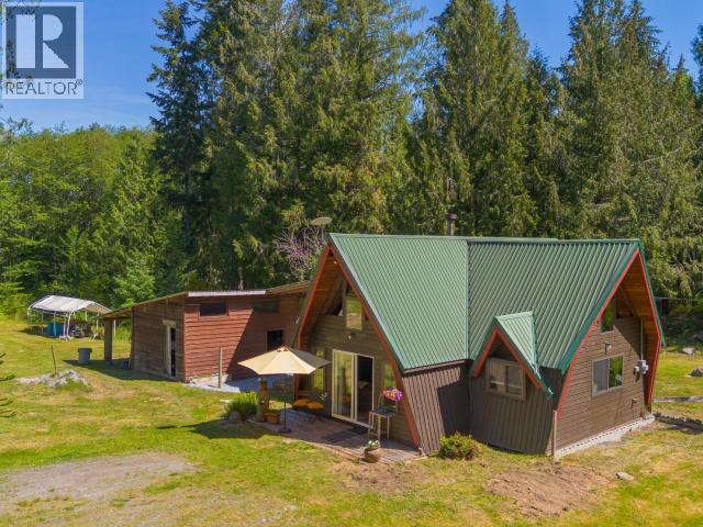 5029 PAXTON ROAD TEXADA ISLAND home for sale