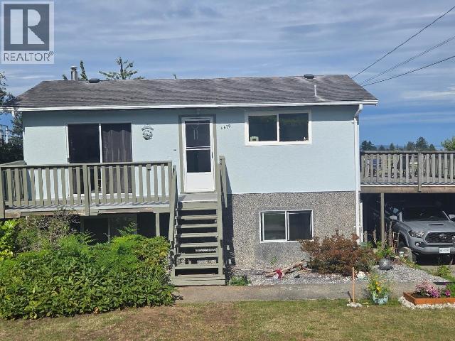 4679 FERNWOOD AVE POWELL RIVER home for sale