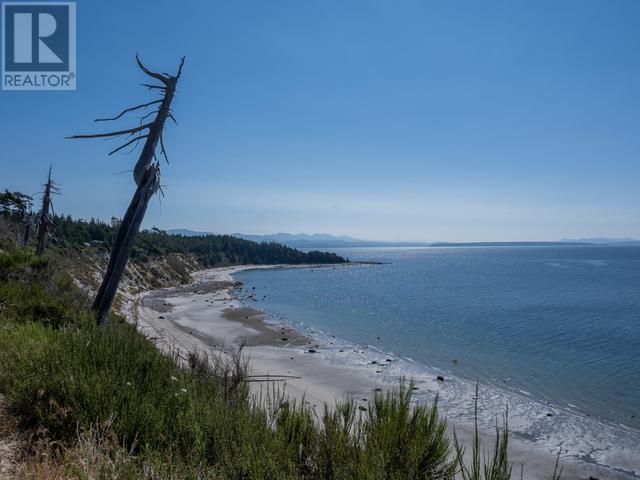 1736/1744 VANCOUVER BOULEVARD SAVARY ISLAND home for sale