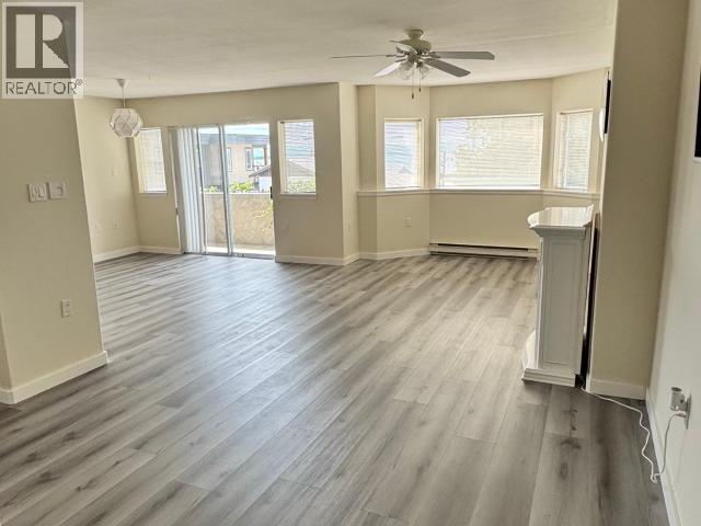 homes for sale - 104-6900 Burnaby Street, Powell River |  Powell River