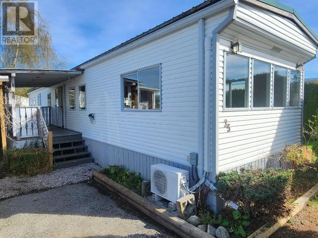 25-7624 DUNCAN STREET POWELL RIVER home for sale