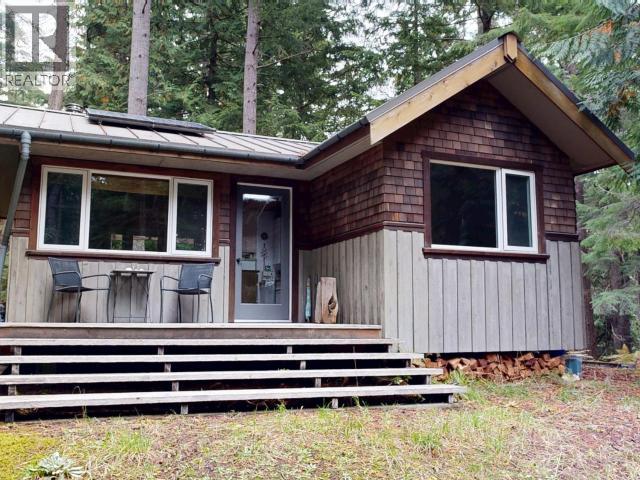 1847 VANCOUVER BLVD SAVARY ISLAND home for sale
