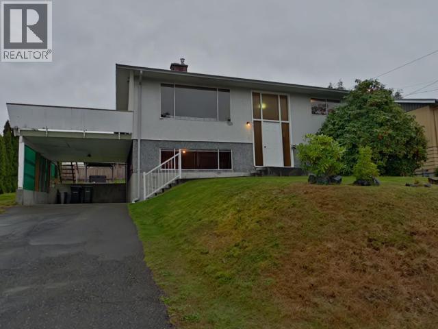 4600 REDONDA AVE POWELL RIVER home for sale