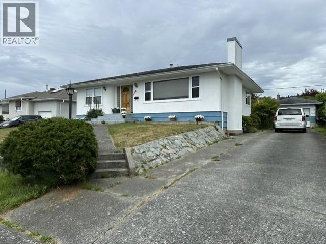 4038 WHALEN AVE POWELL RIVER home for sale