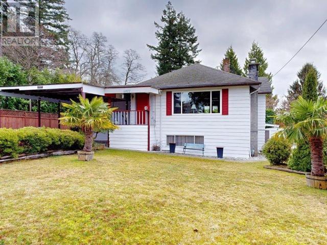 6972 DUNCAN STREET POWELL RIVER home for sale