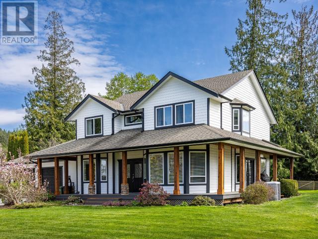 7160 KEMANO STREET POWELL RIVER home for sale