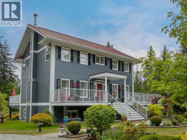 10067 HIGHWAY 101 POWELL RIVER home for sale