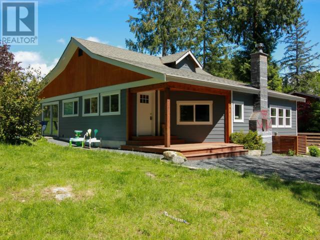9994 KELLY CREEK ROAD POWELL RIVER home for sale